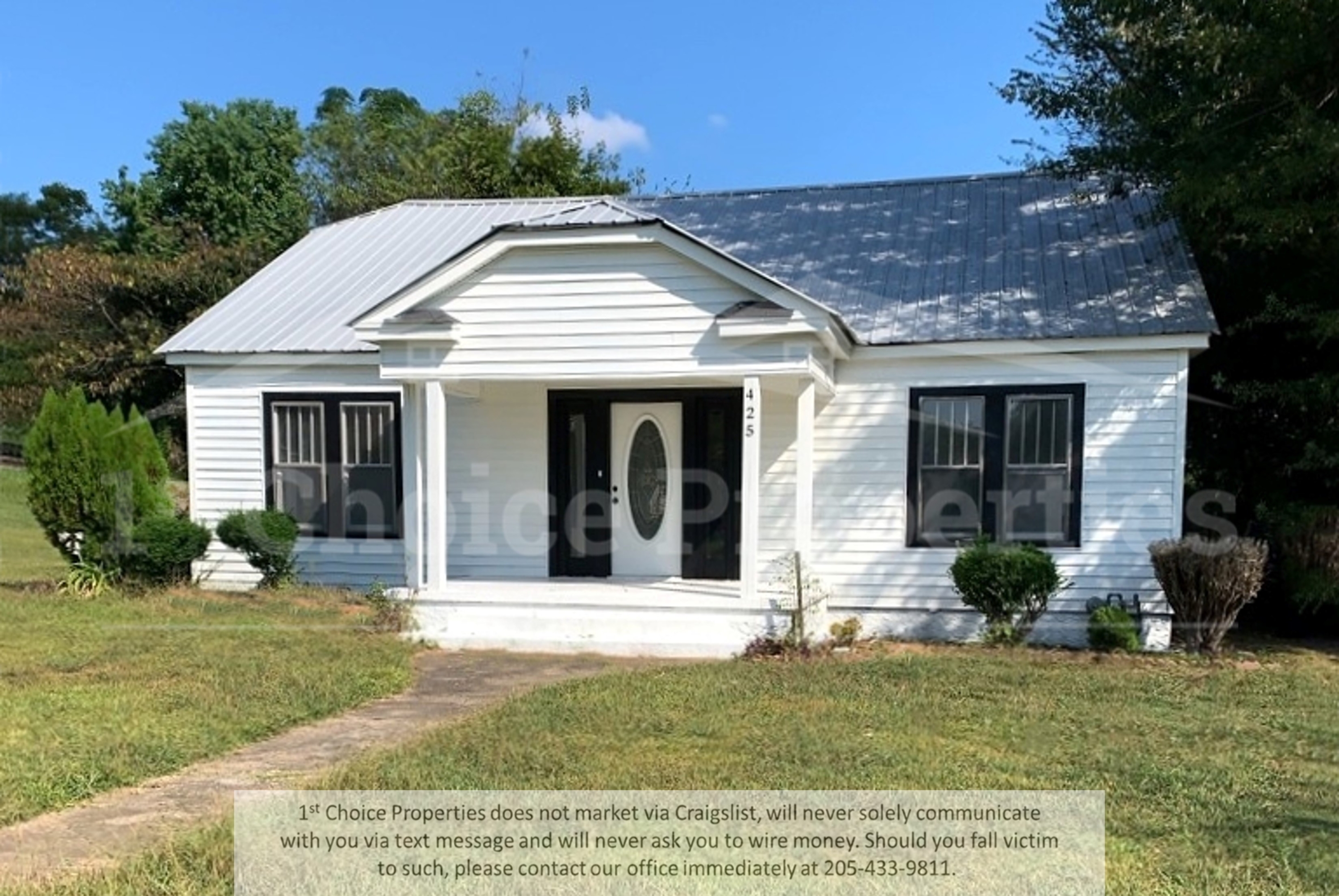 425 Oak Street